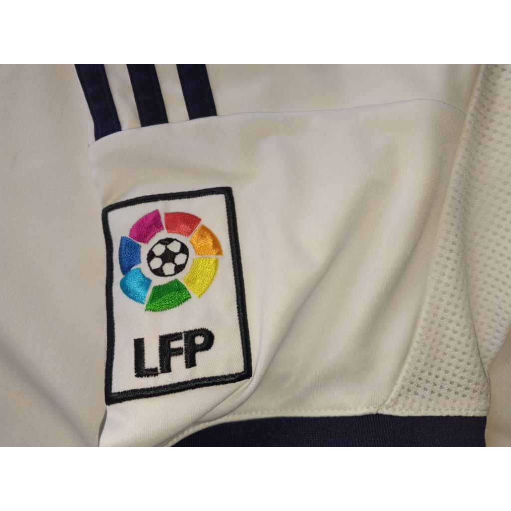 Real Madrid Bwin Era Home Jersey Original Adidas – White Classic Los Blancos Clean Vintage
