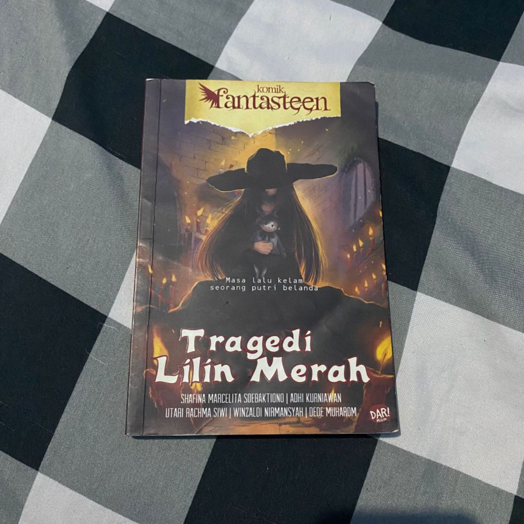 Komik Tragedi Lilin Merah