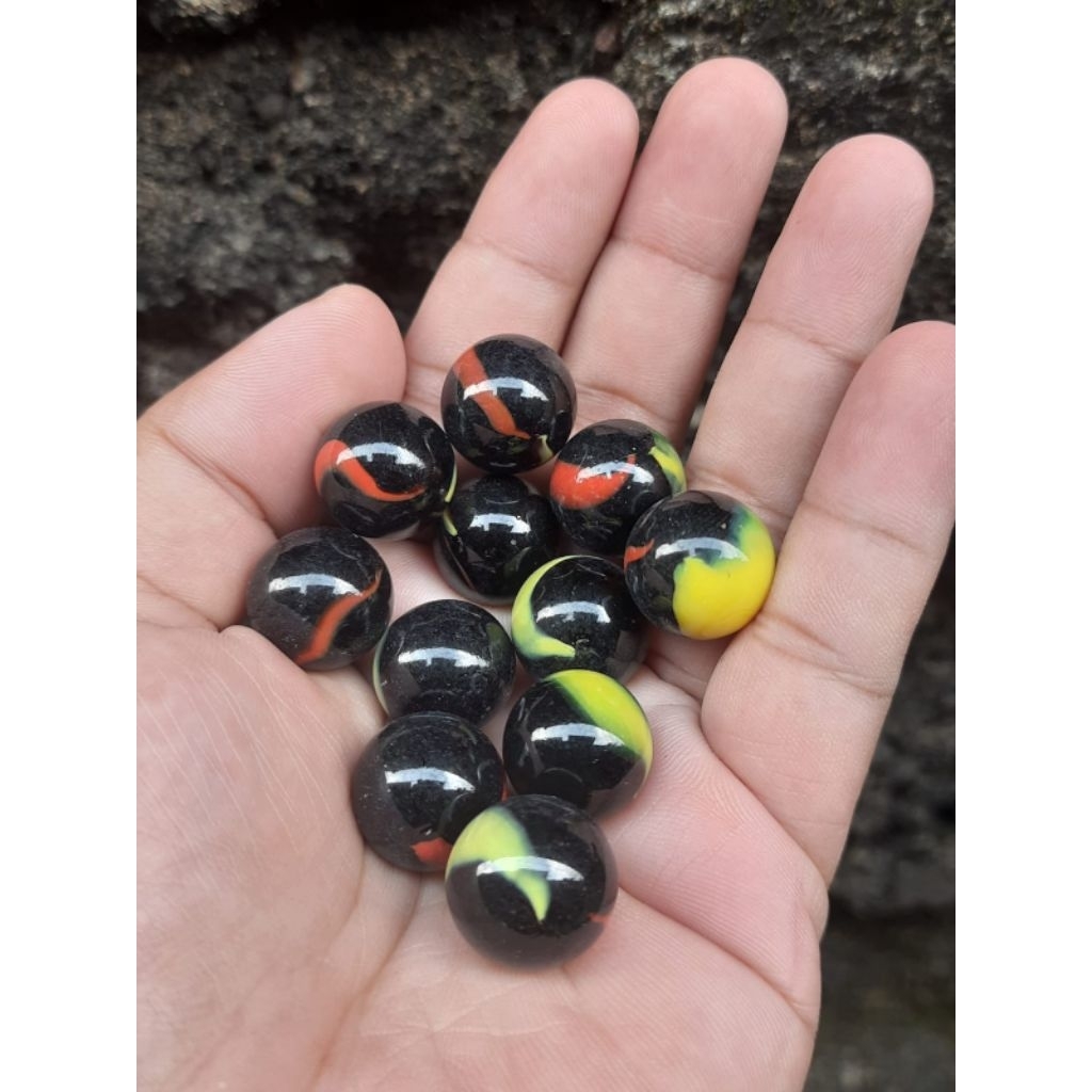 100 PCS GUNDU/KELERENG HITAM POLET