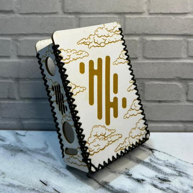 Cover Case R234 Sintetis Putih Bng Hitam Cloud Pattern Logo Bold