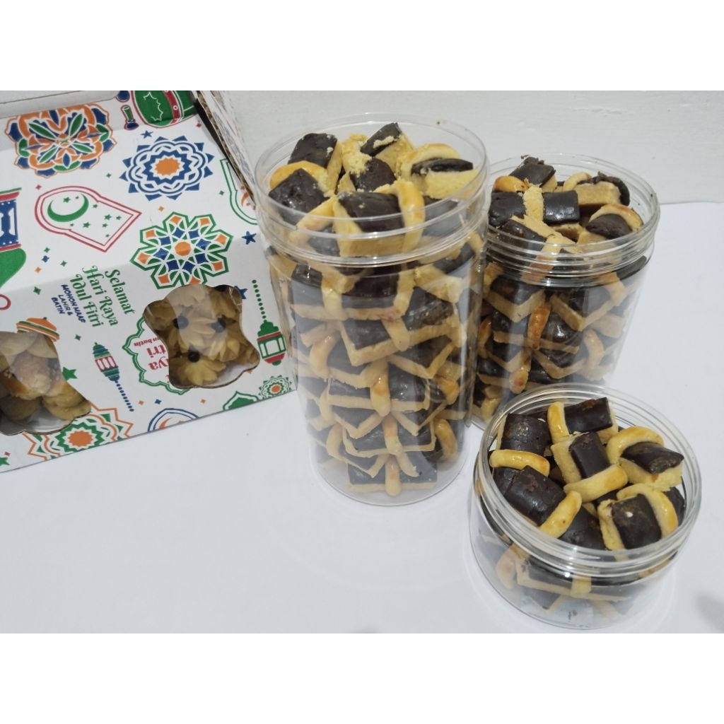 chocolate stick cookies