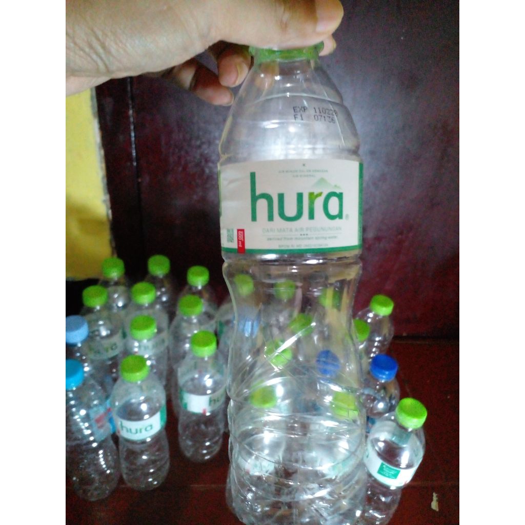 Botol plastik 600 ml kondisi kosong dan bekas