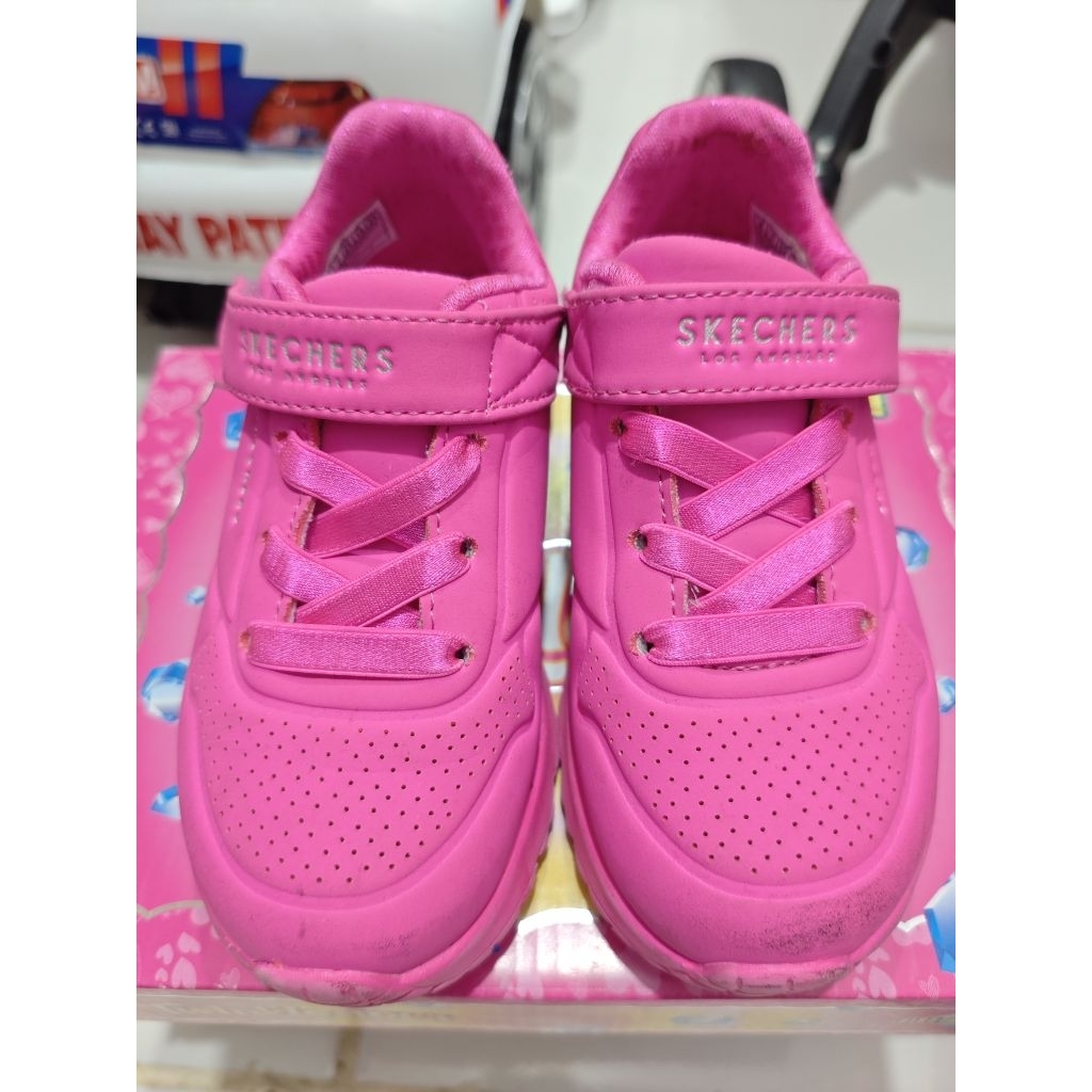 prelove_Skechers_Uno_Lite