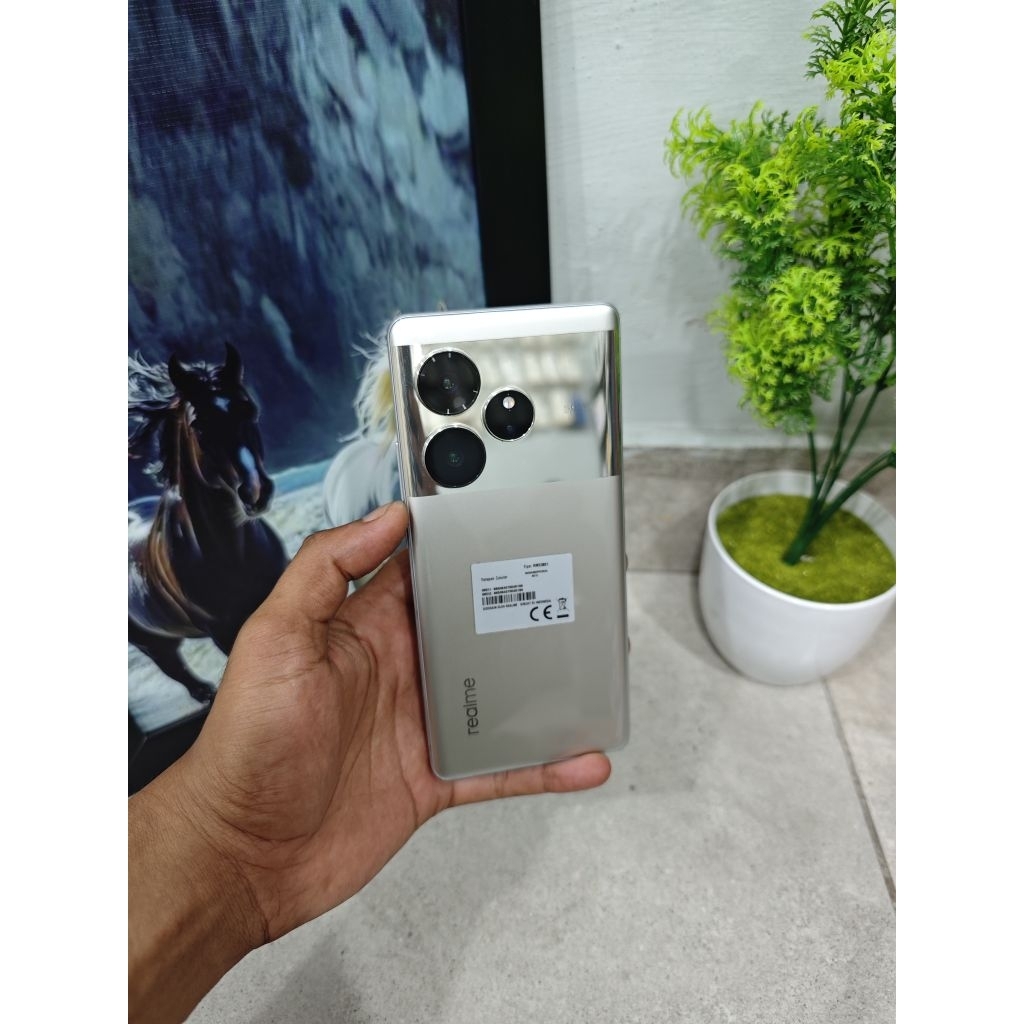 REALME GT 6 5G 12/256GB NFC HANDPHONE SECOND MULUS