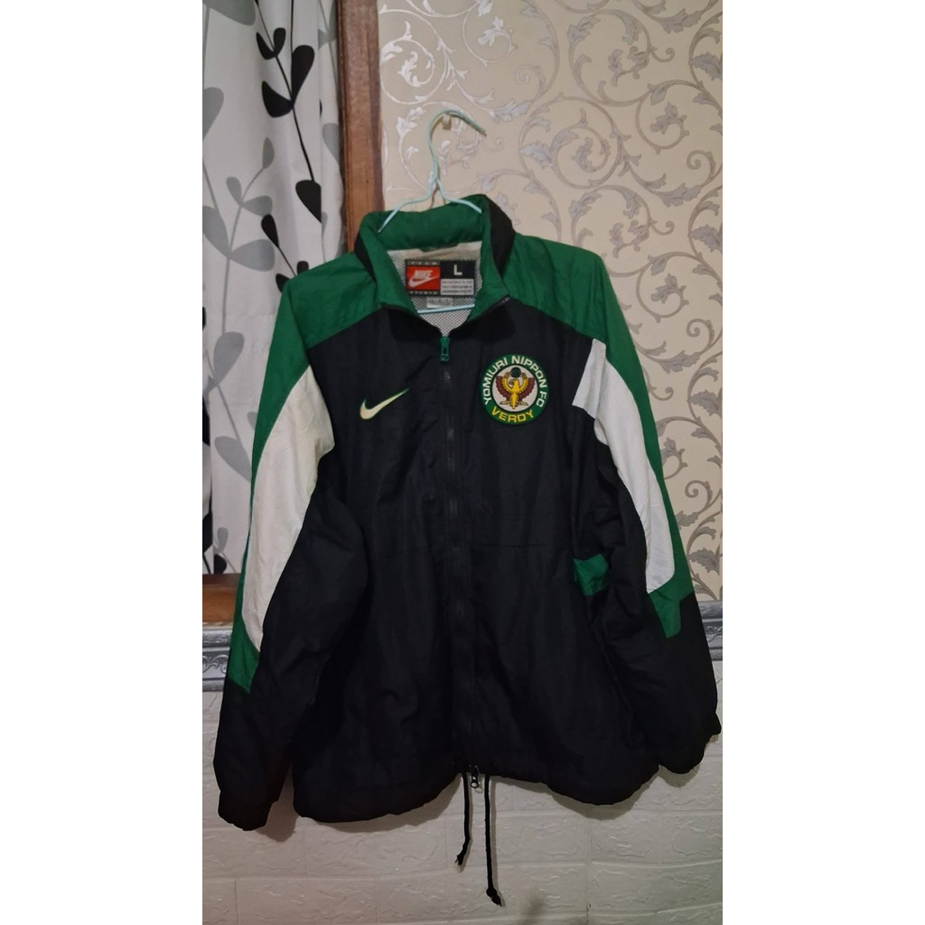 Jaket Original Liga Japan J1 League Yomiuri Nippon Verdy 1998 Warm Up size L fit XL