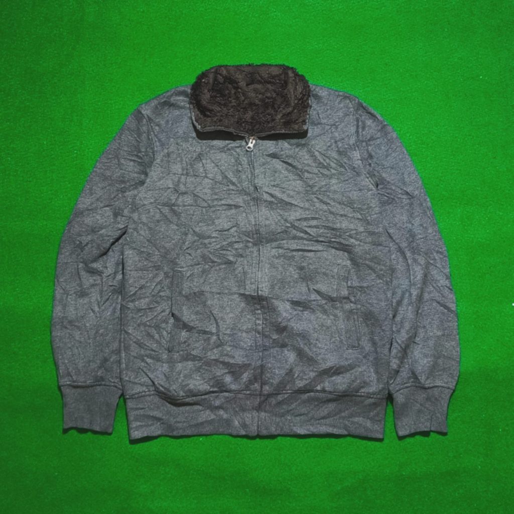 uniqlo tracktop jacket sherpa