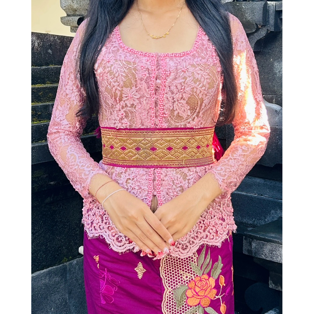 Kebaya Metalik Payet (Bali) Elegan | Busana Adat Bali Wanita