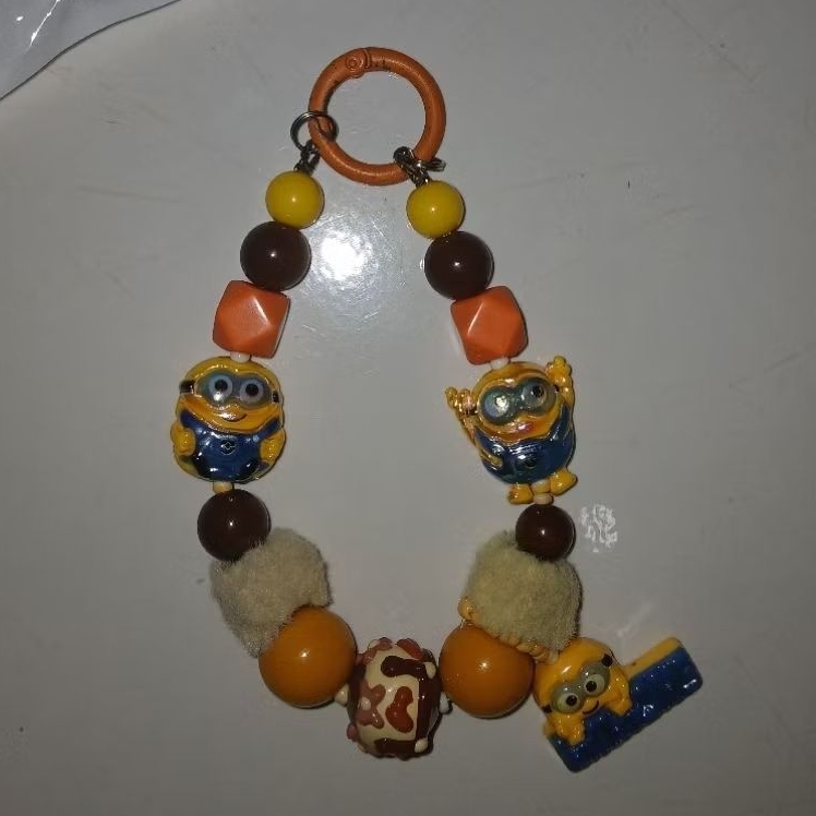 preloved - strap phone / bag charm minions