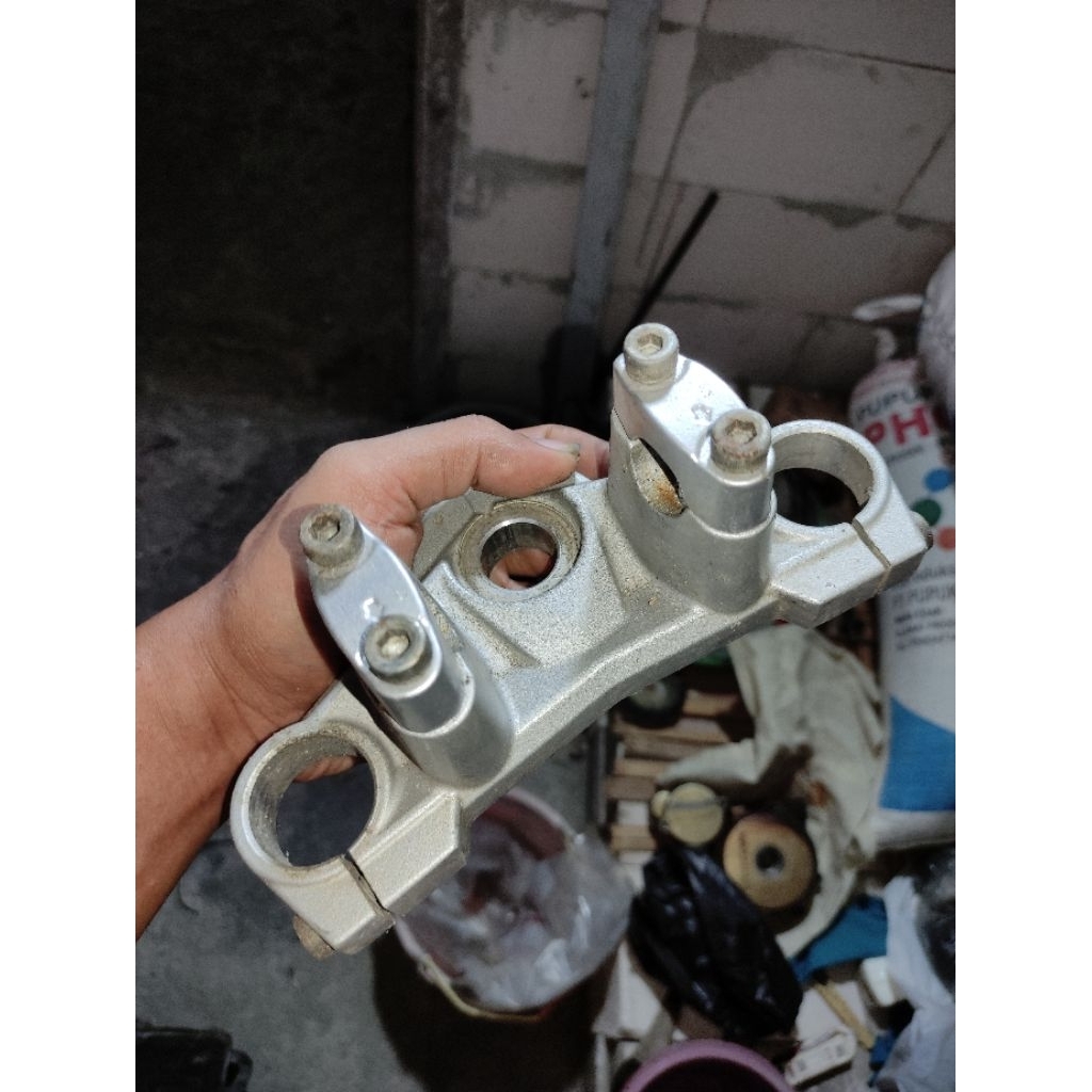 Segitiga atas vixion new ori