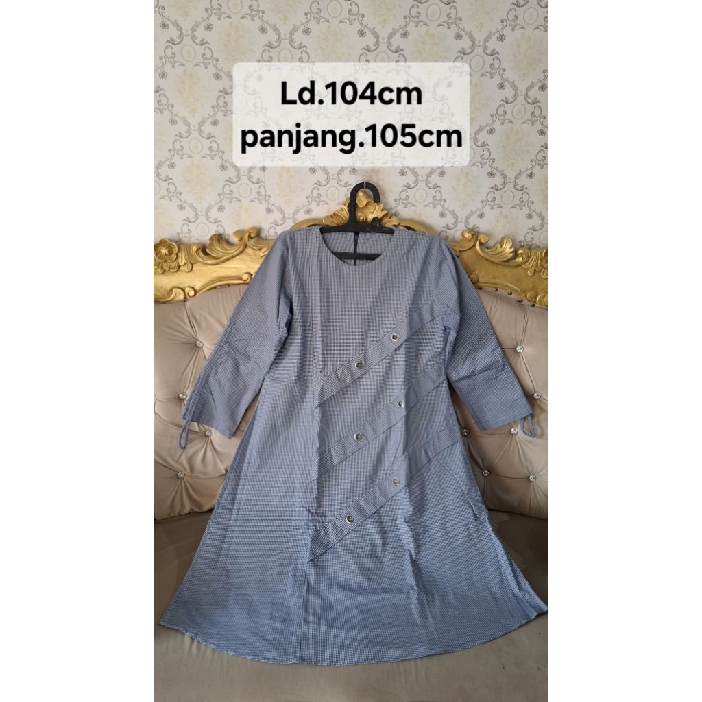 Atasan blouse/tunik kotak2 wanita preloved
