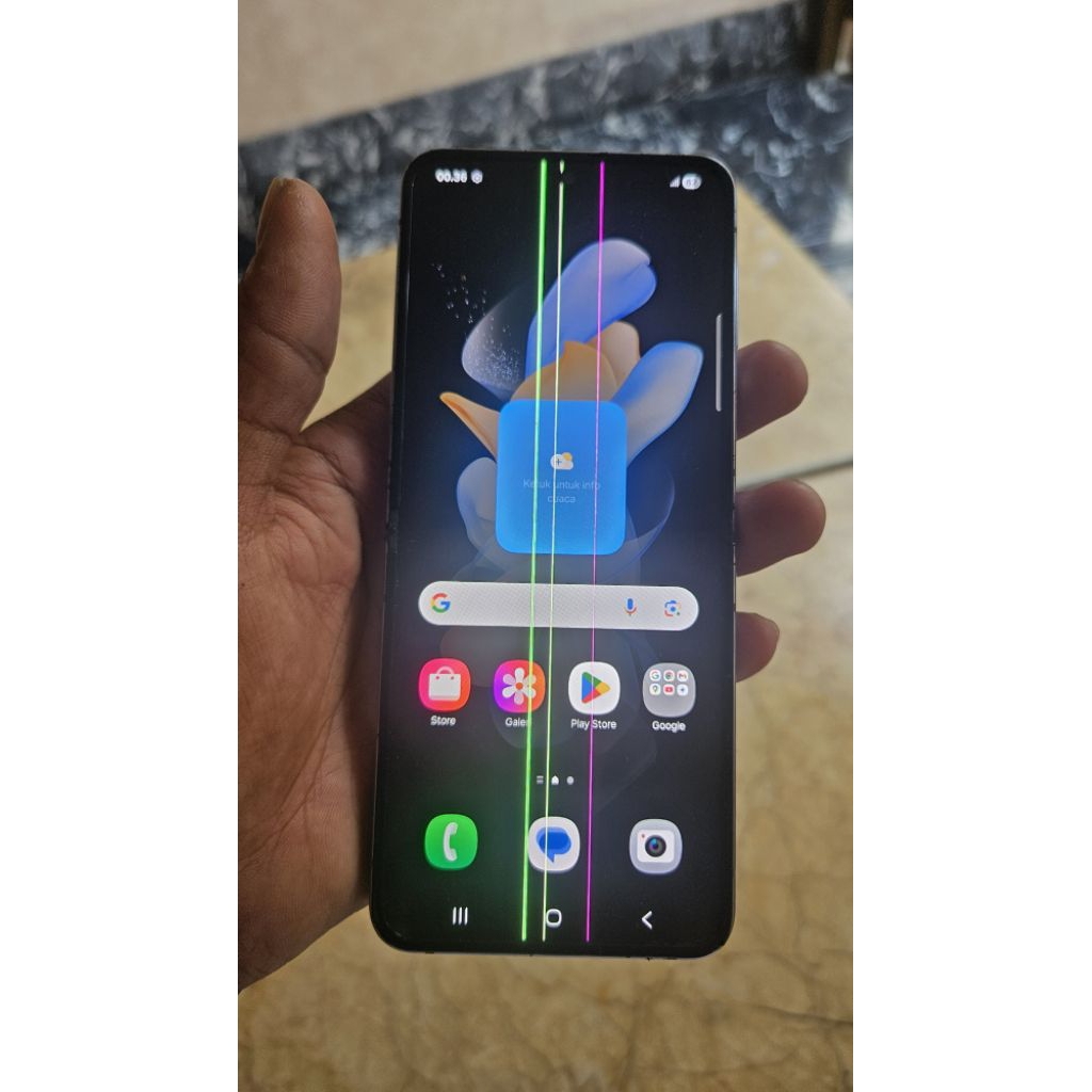 samsung z flip 4 8+8/256
