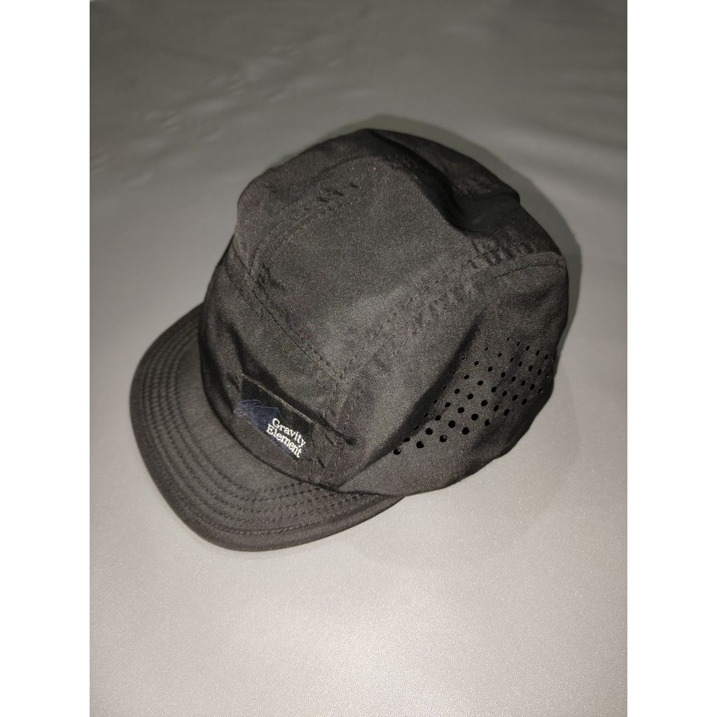 Topi Gravity Element
