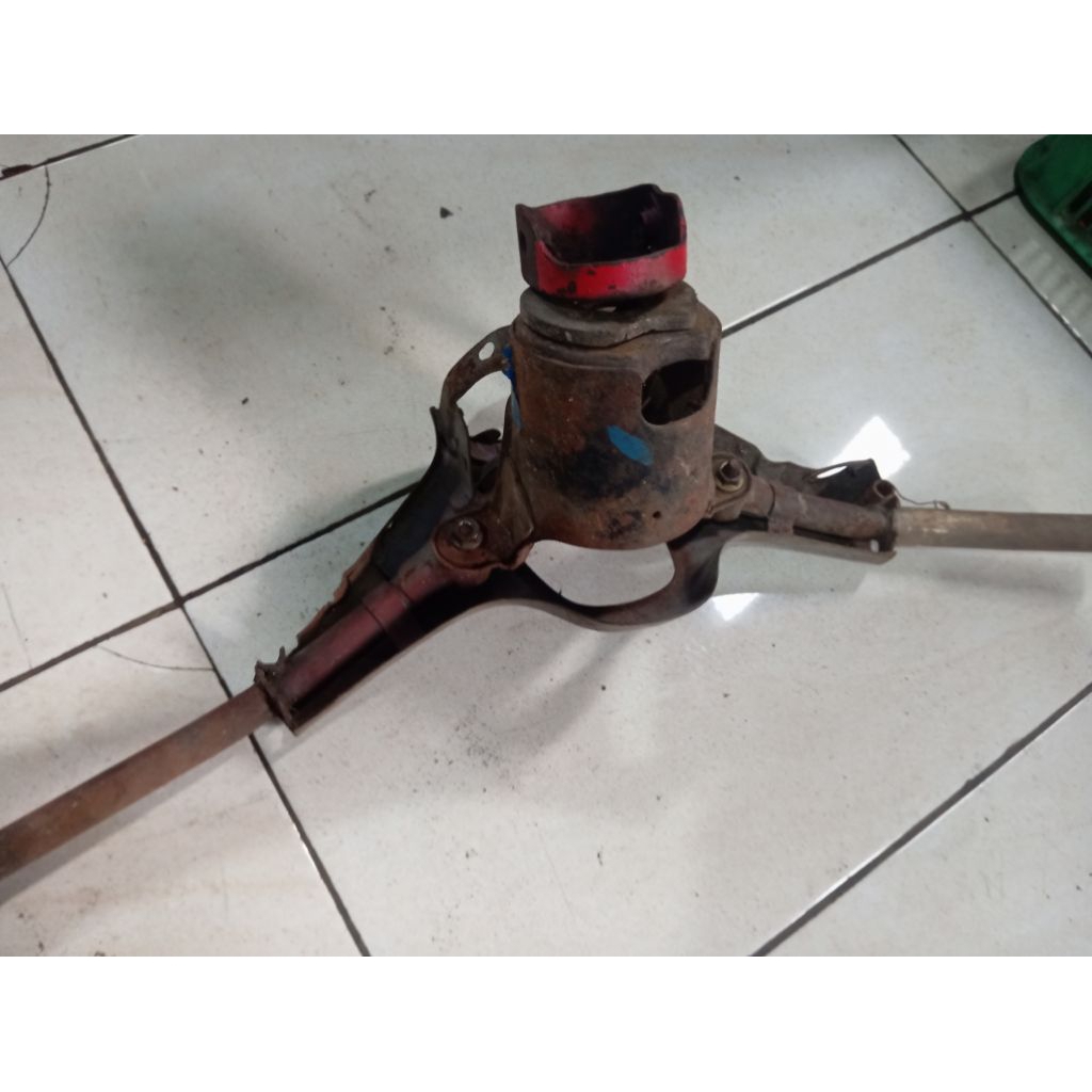 Batok Lampu Set Stang Honda C70 Original Bekas Ori Lengkap