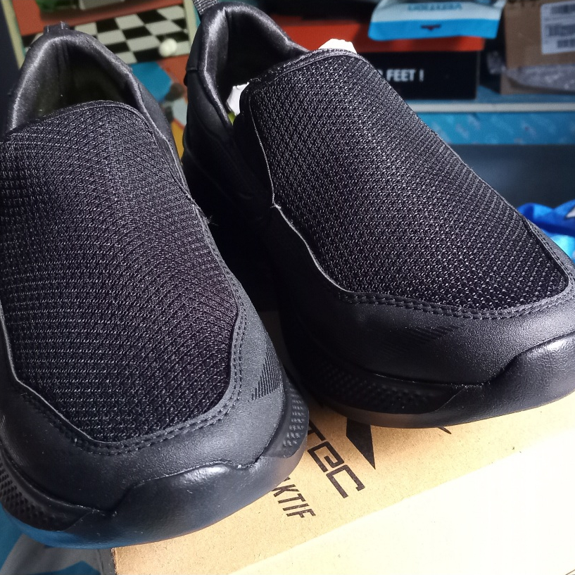 Sepatu Pria Spotec ONYX Hitam