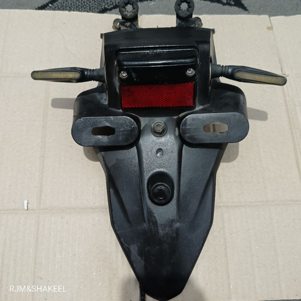 Slebor belakang lengkap Sein old CBR 150R Lokal lama K45 Original