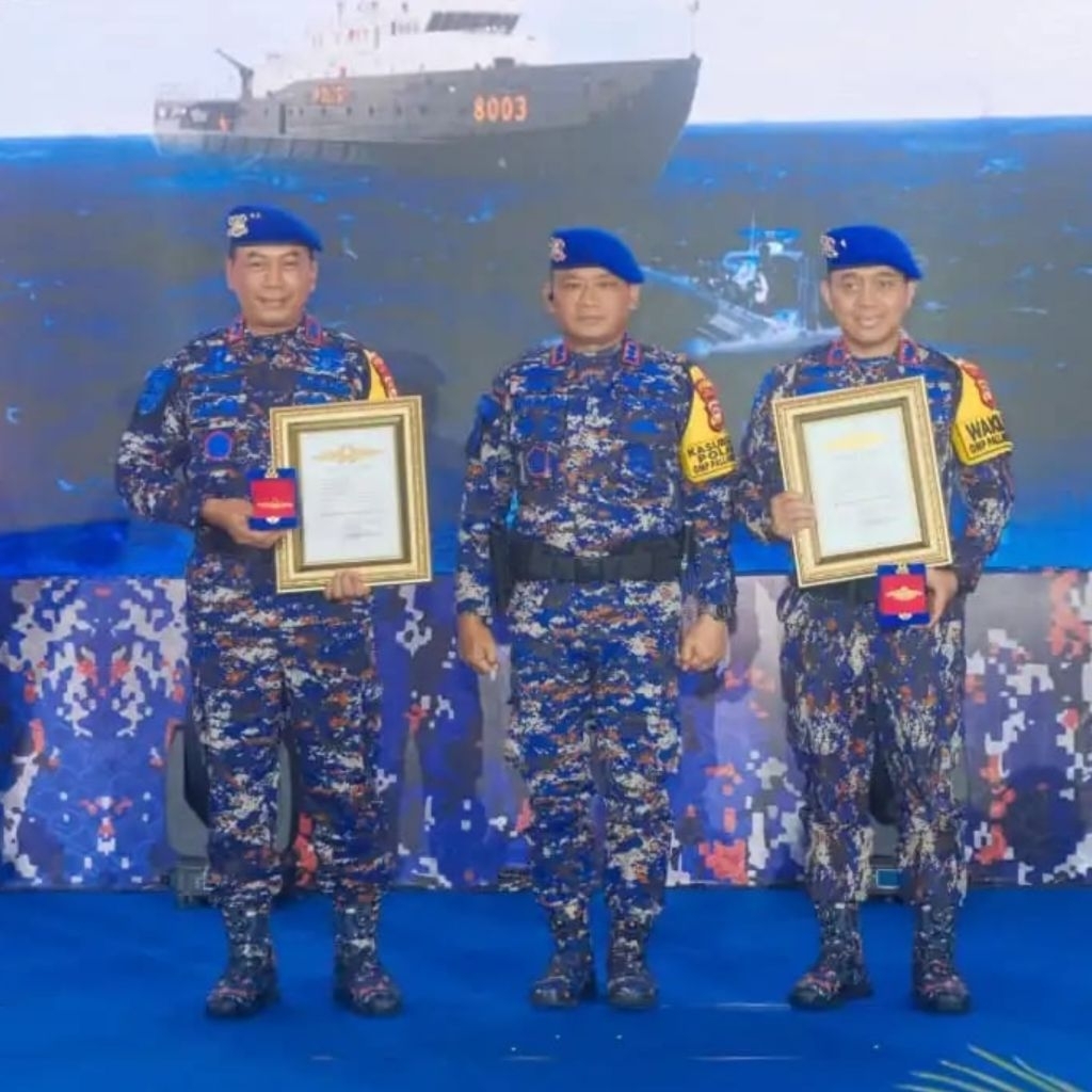size 44 sepatu boots tali putar BOA TNI AL polairud camo loreng