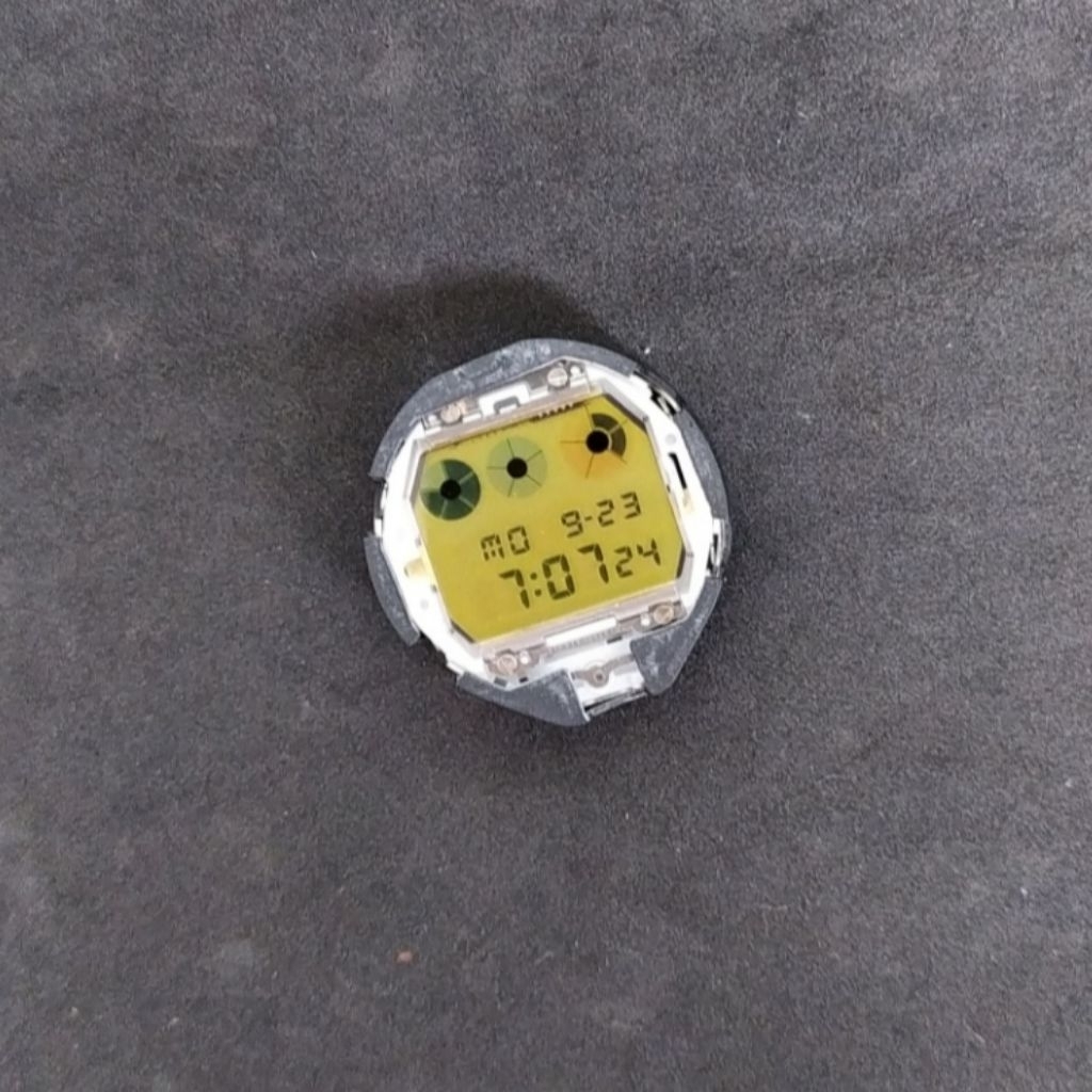 Jam Tangan | Mesin Set | CASIO G - SHOCK DW - 8400GP - 1 JAPAN PART REPLACEMENT
