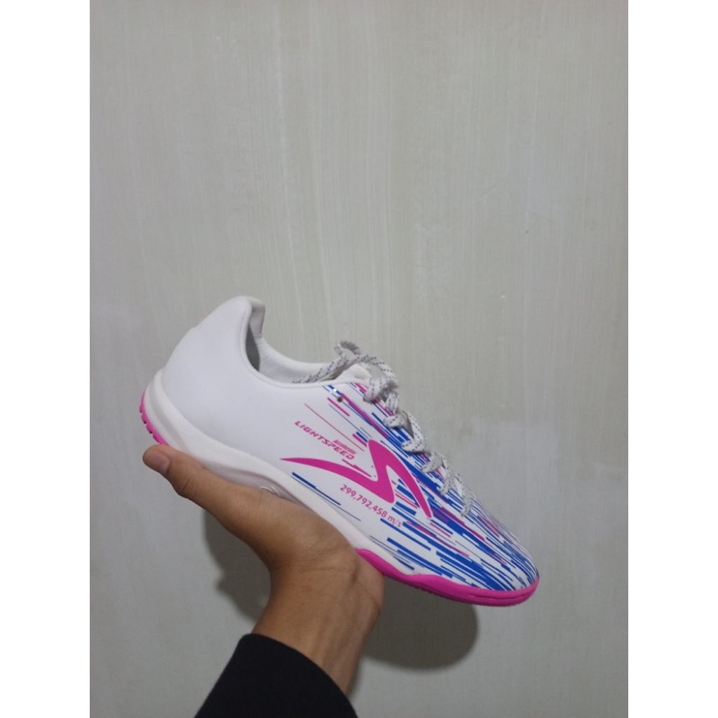 specs lightspeed reborn second