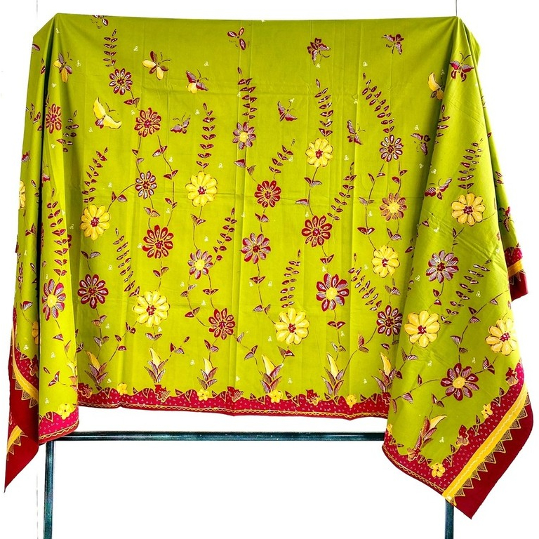 Kain Batik Tulis Klasik Cirebon - Motif Suluran Bunga Warna Hijau Olive