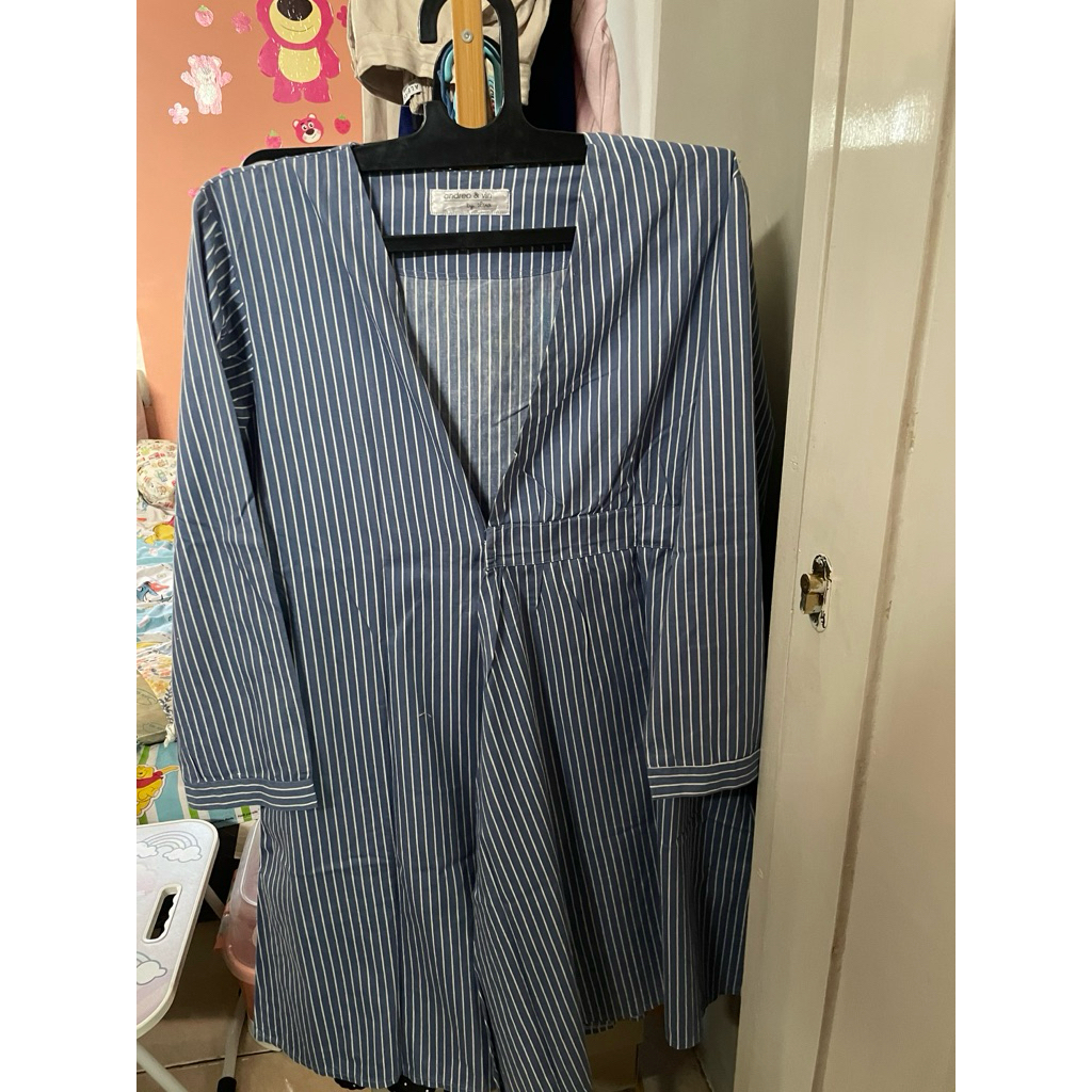 Preloved blouse stripe