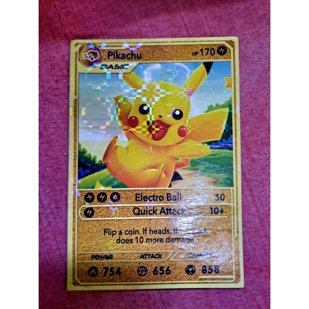 kartu pokemon pikachu / kartu pokemon Charizard