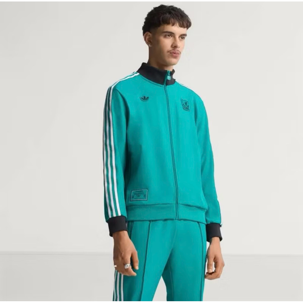 Jaket Tracktop Adidas Liverpool Casuals Pria Wanita Terlaris