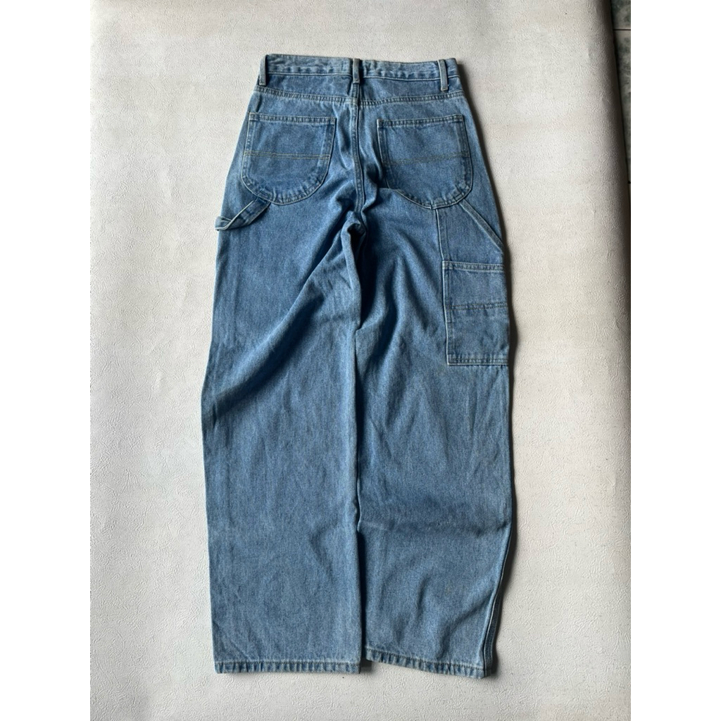 Carpenter denim blue jeans