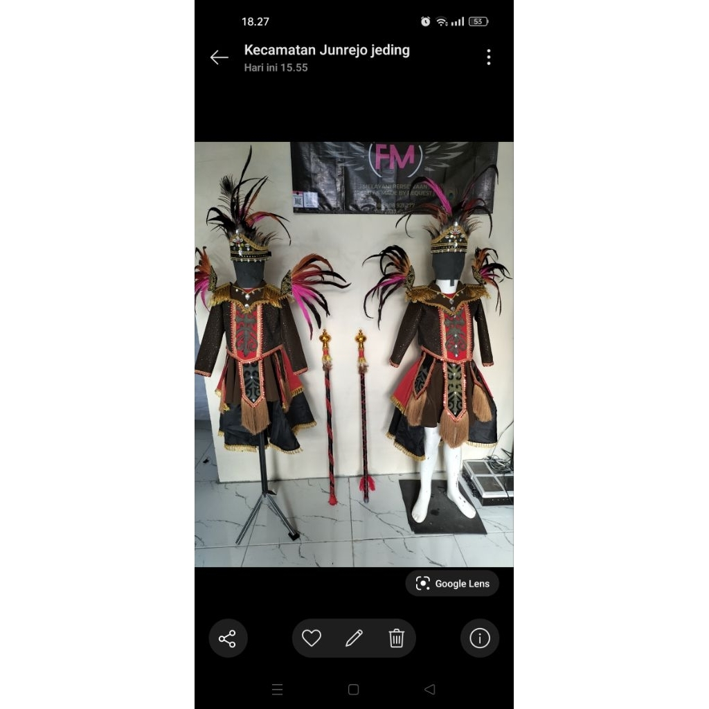 Kostum mayoret Papua
