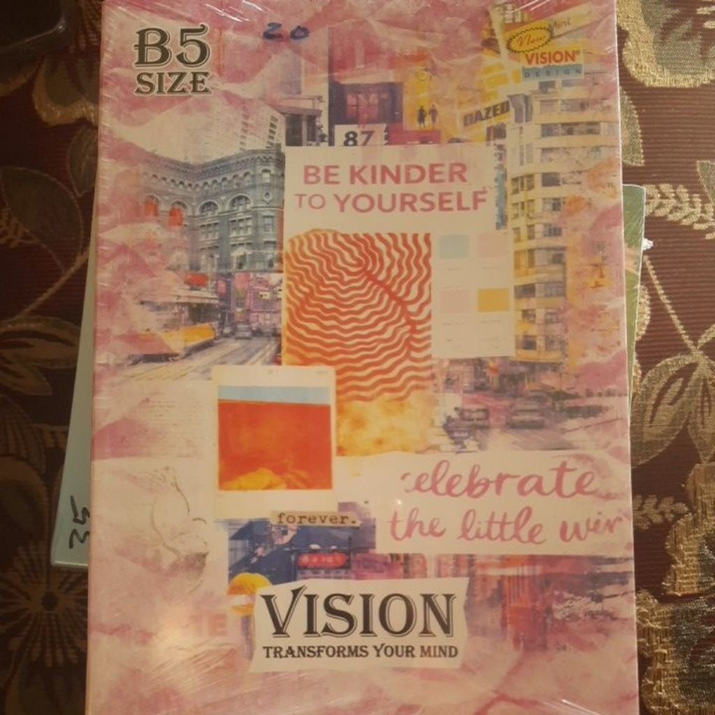 BUKU TULIS VISION B5 SIZE 42 Lembar 1 Pack (6 Pcs)
