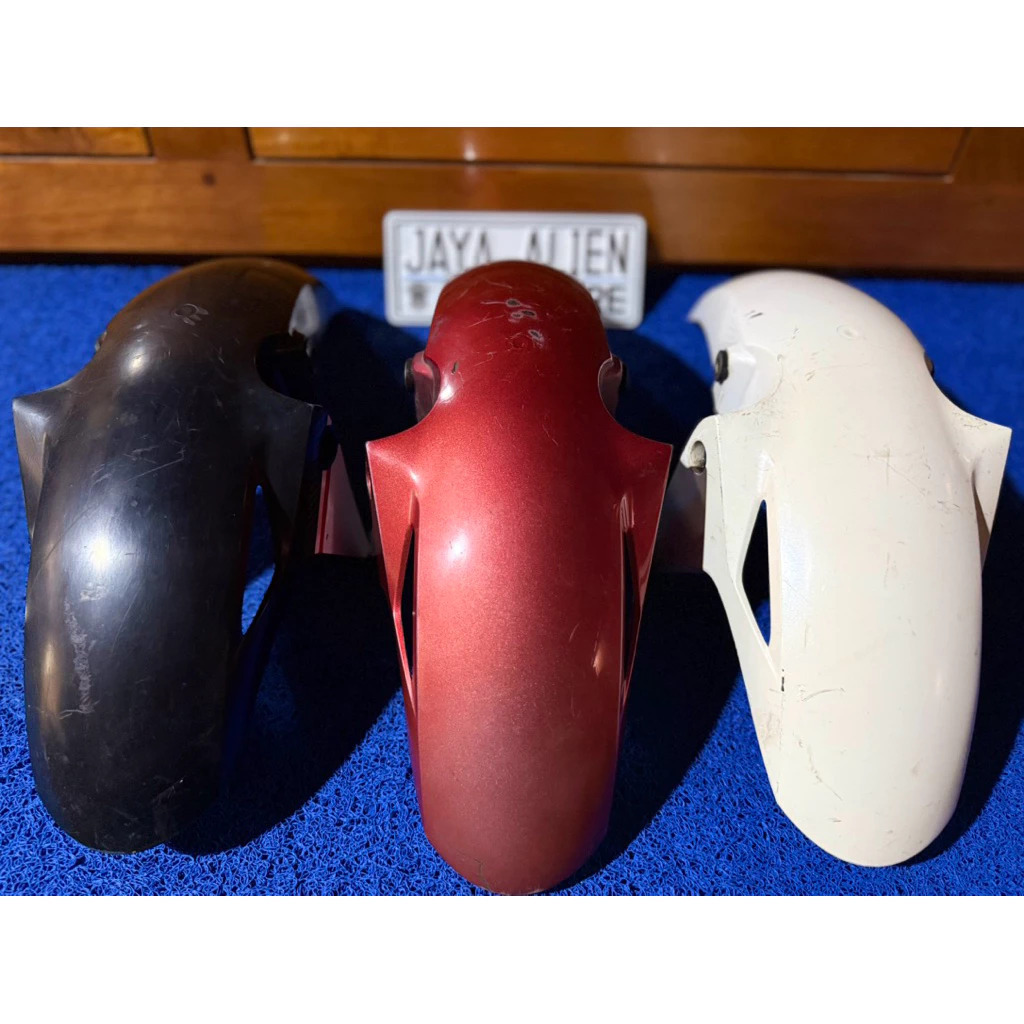 SLEBOR DEPAN MOTOR CB150R OLD TH. 2010-2012 ORI COPOTAN