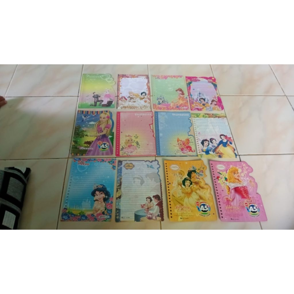 Binder Jadul Random