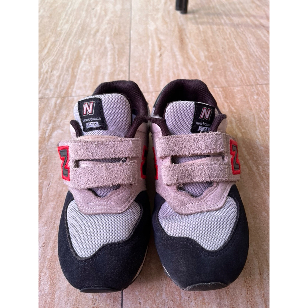 Preloved New Balance 574 children's sneakers