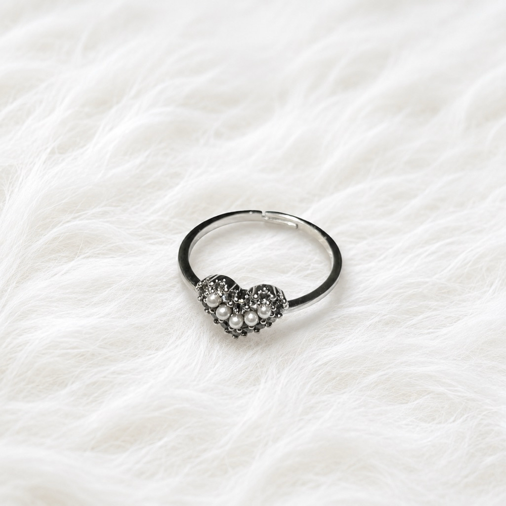 Luxette | cincin titanium wanita model love mutiara cincin wanita model love mutiara anti karat