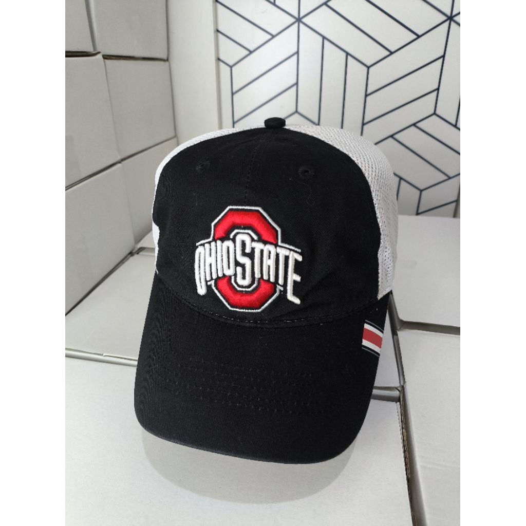 Topi Trucker Ohio State Buckeyes Football NCAA Sports Hat Cap