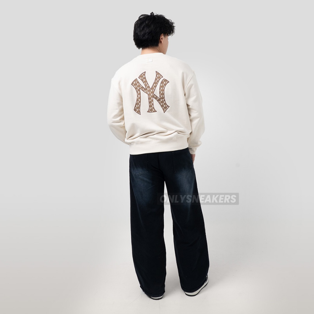 MLB NEW YORK YANKEES BIG LUX MONOGRAM CREAM SWEATSHIRT