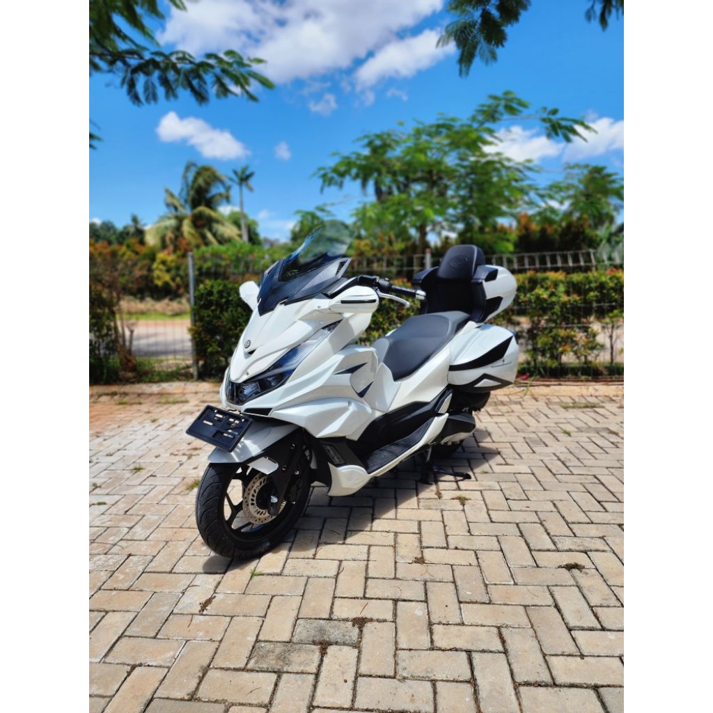 Modifikasi pcx 160 semi goldwings
