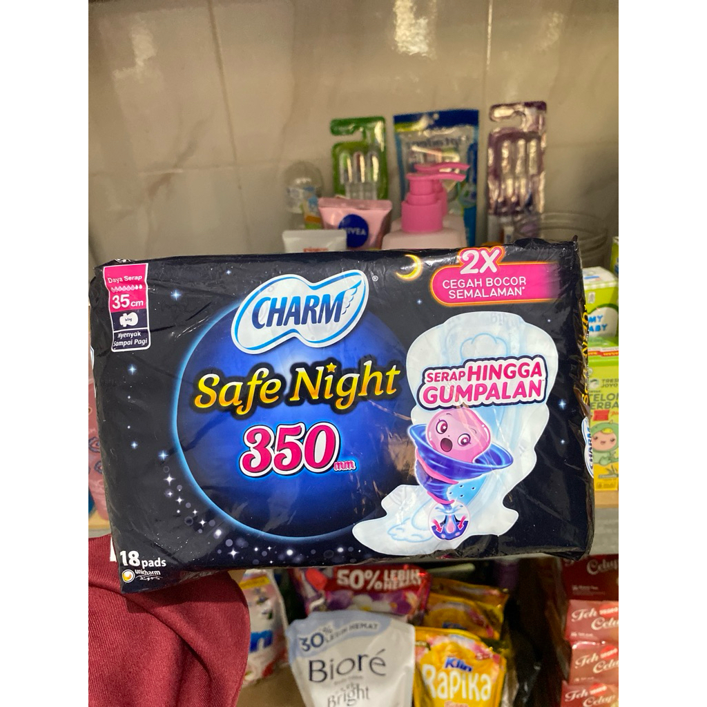 charm safe night 35cm ~ 18pads