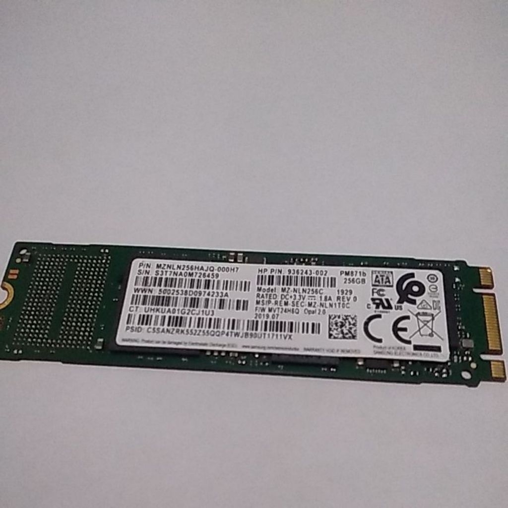 SSD M2 SATA 256GB  sentinel 85% SAMSUNG
