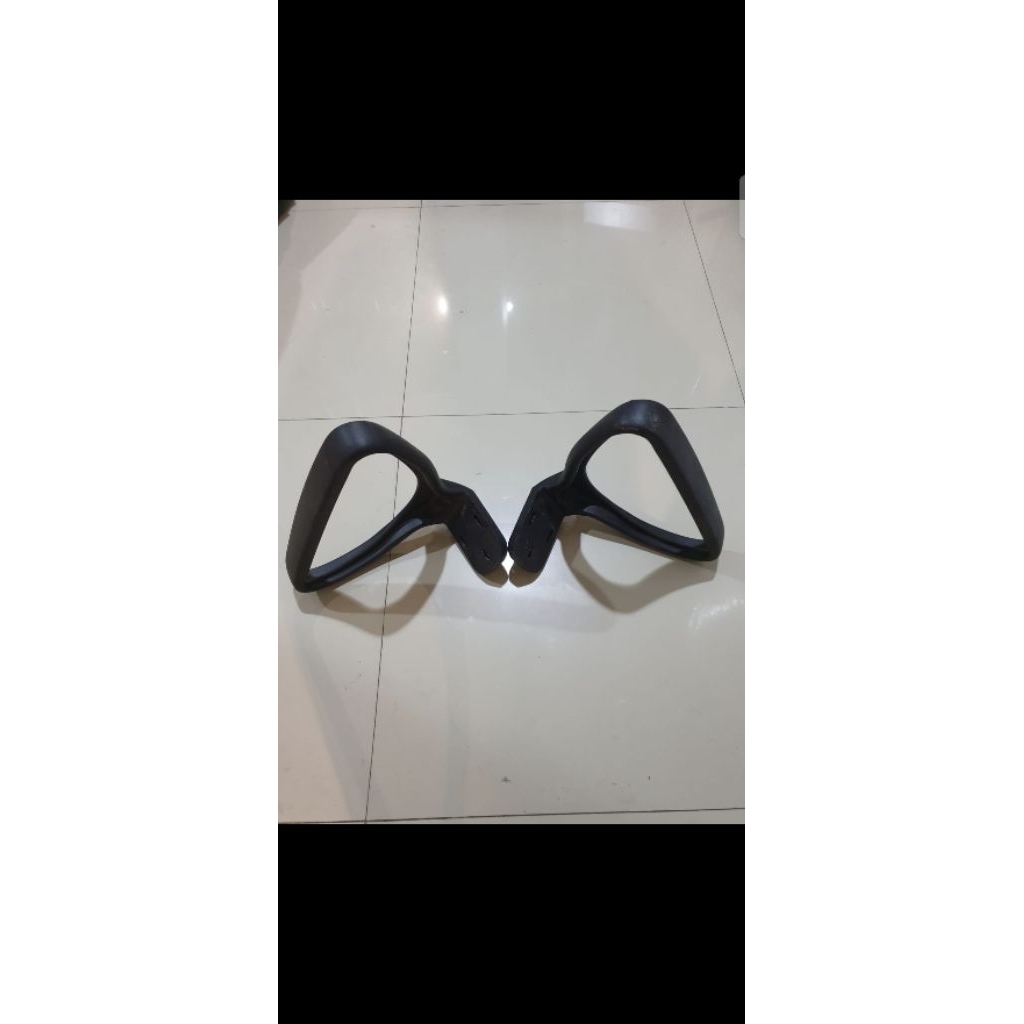 HANDREST KURSI KANTOR - Preloved