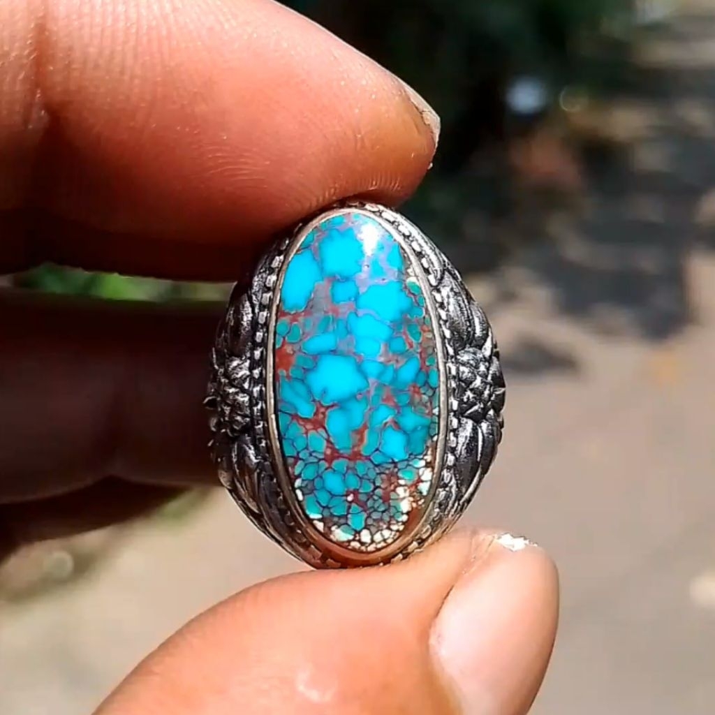 Batu Pirus Persia Spider web Urat Merah
