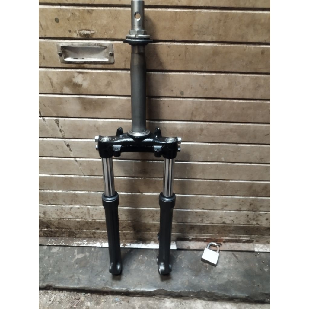 shockbreaker depan shock depan beat deluxe new gen 2