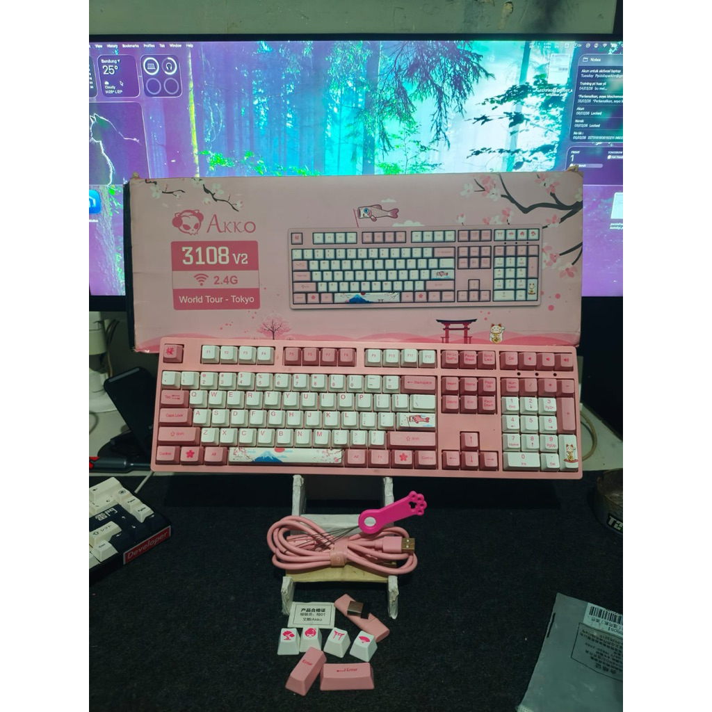 keyboard akko world tour - tokyo