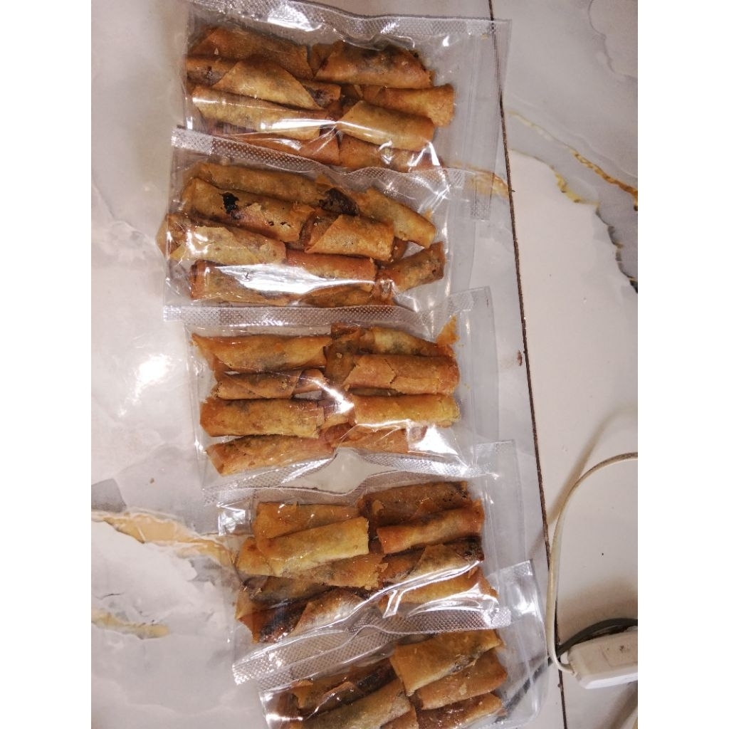 Lumpia sale pisang|sale lumpia gulung cemilan renyah