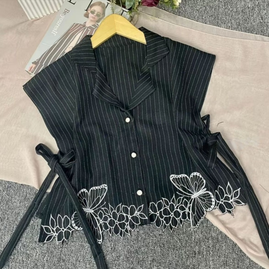 MARIPOSA VEST BUTTERFLY / VEST MOTIF BORDIR TALI SAMPING / VEST SALUR WANITA