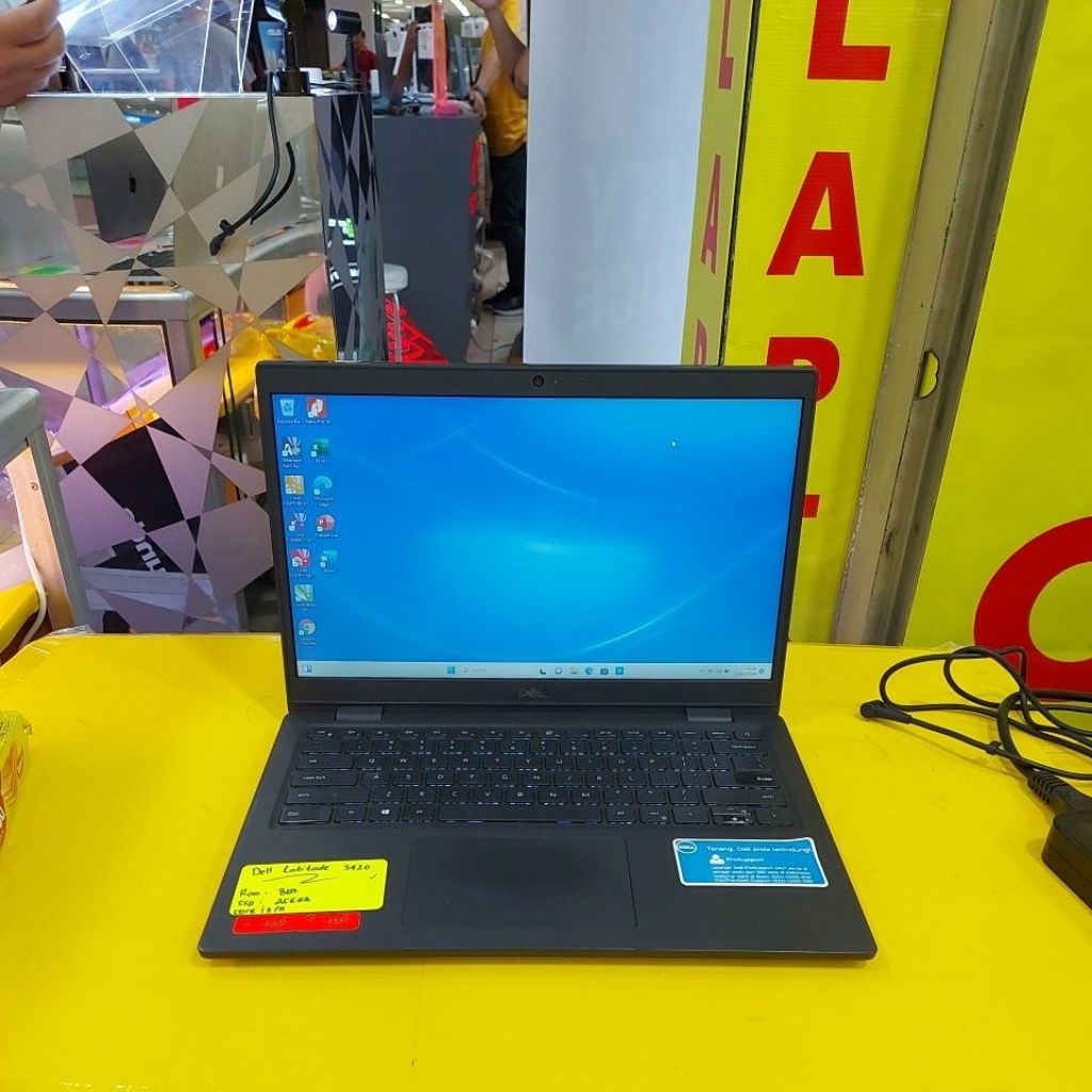 laptop dell latitude 3420 core i3 1115G4 ram 8gb ssd 256gb 1338