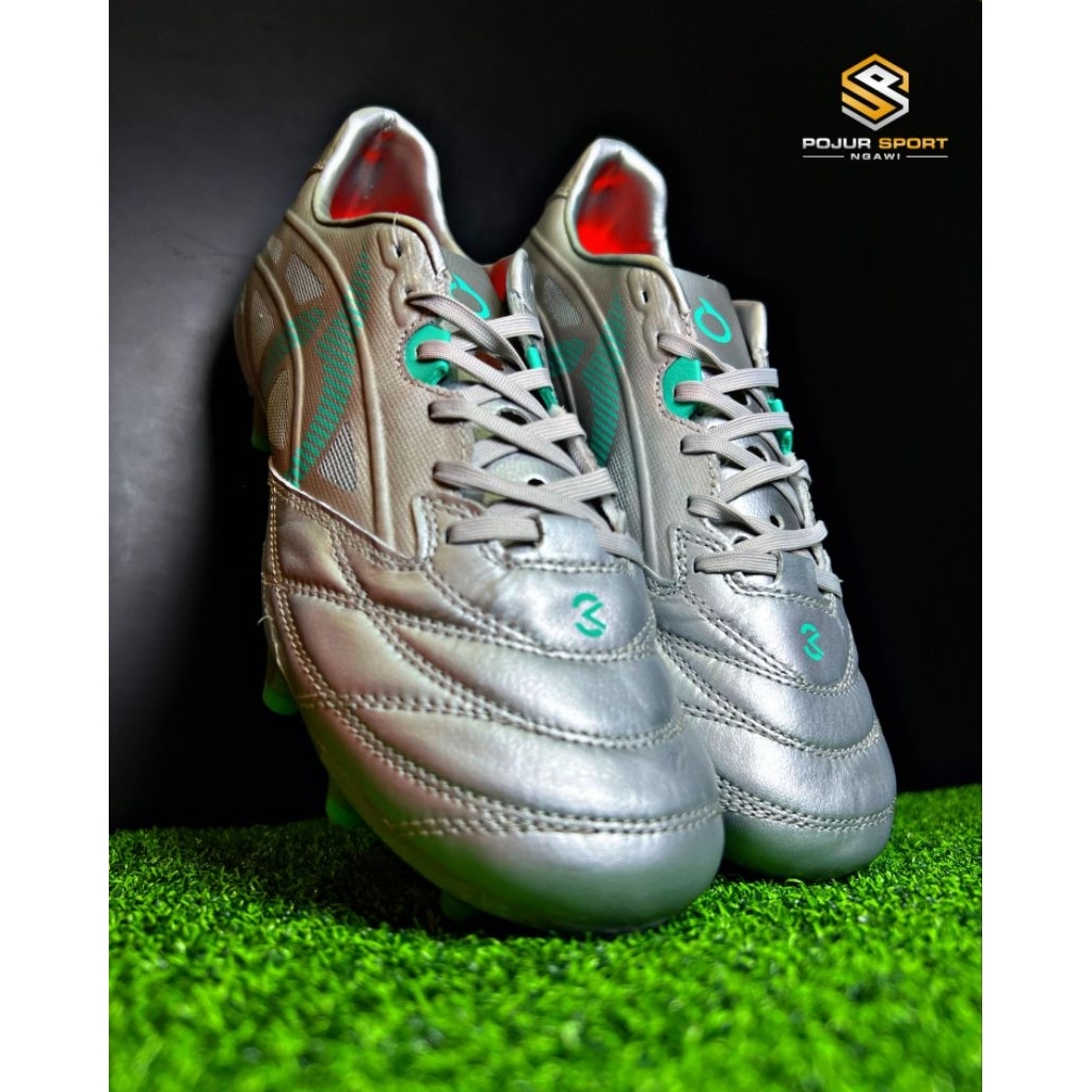 Sepatu Bola Ortuseight Catalyst Vision K-Lea