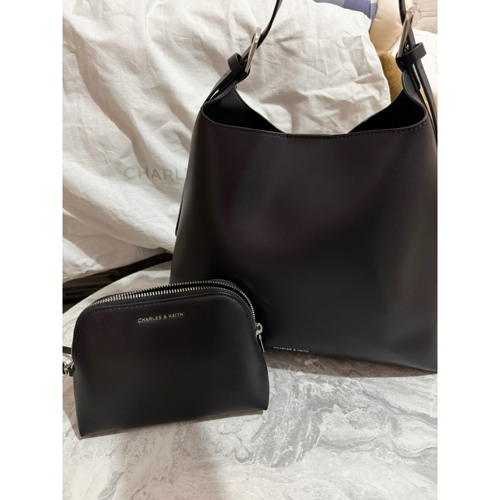 preloved tote bag hitam + pouch charles and keith