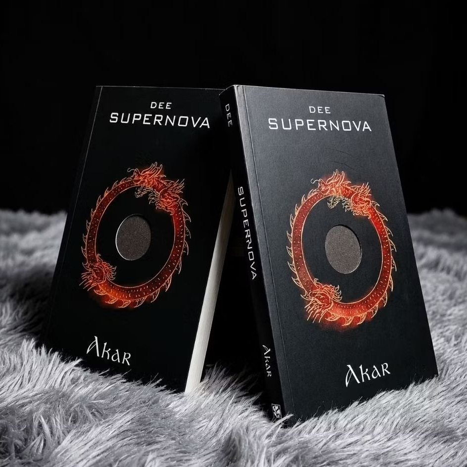 Buku Supernova: Akar,Dee Lestari