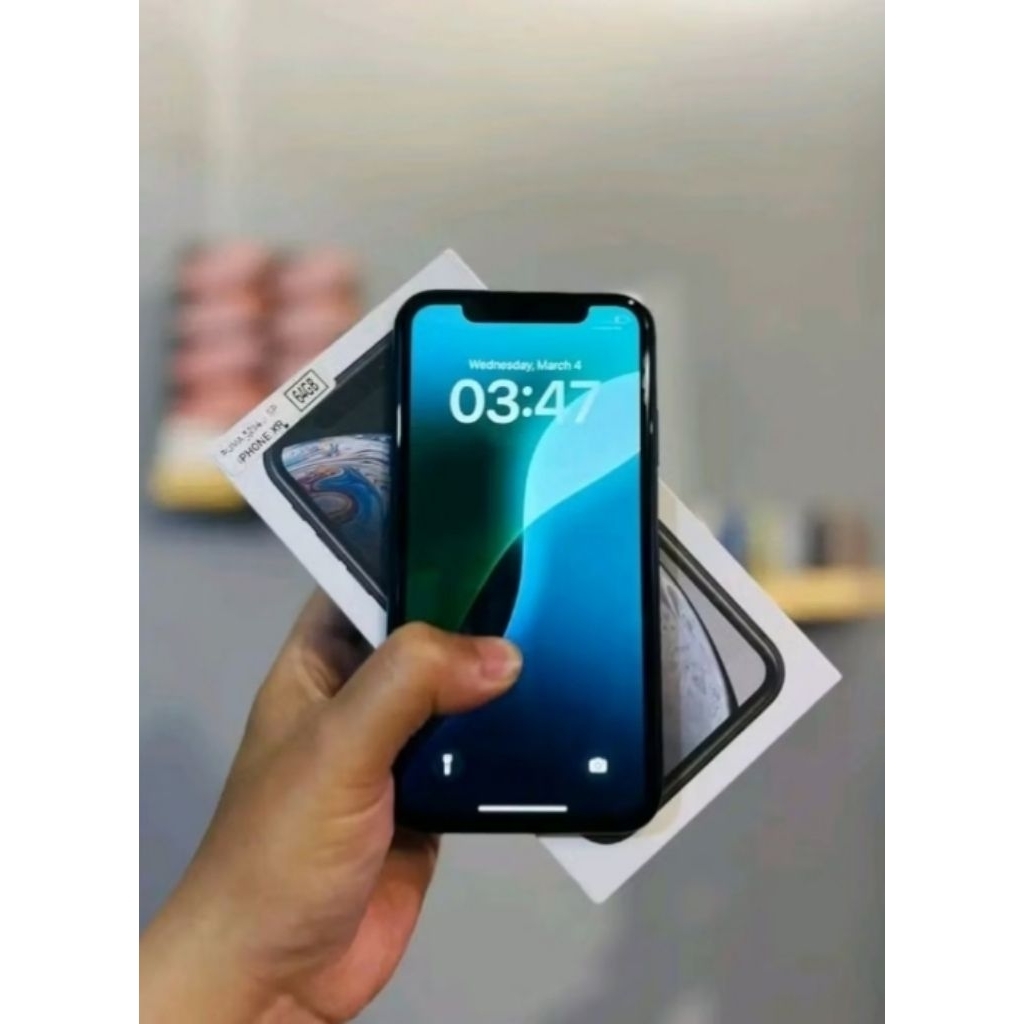 iPhone xr hitam || Inter 64 GB || LA/A