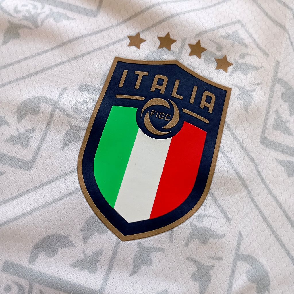Italia Away 2020 Player Issue